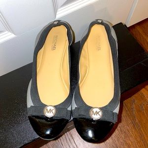 NWOT MK Ballet Flats